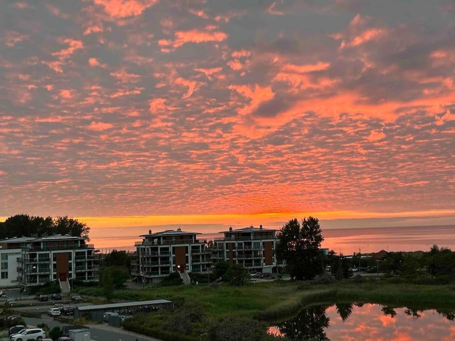Seaview, Beach, Sunsets, Nature 하일리겐하펜 외부 사진